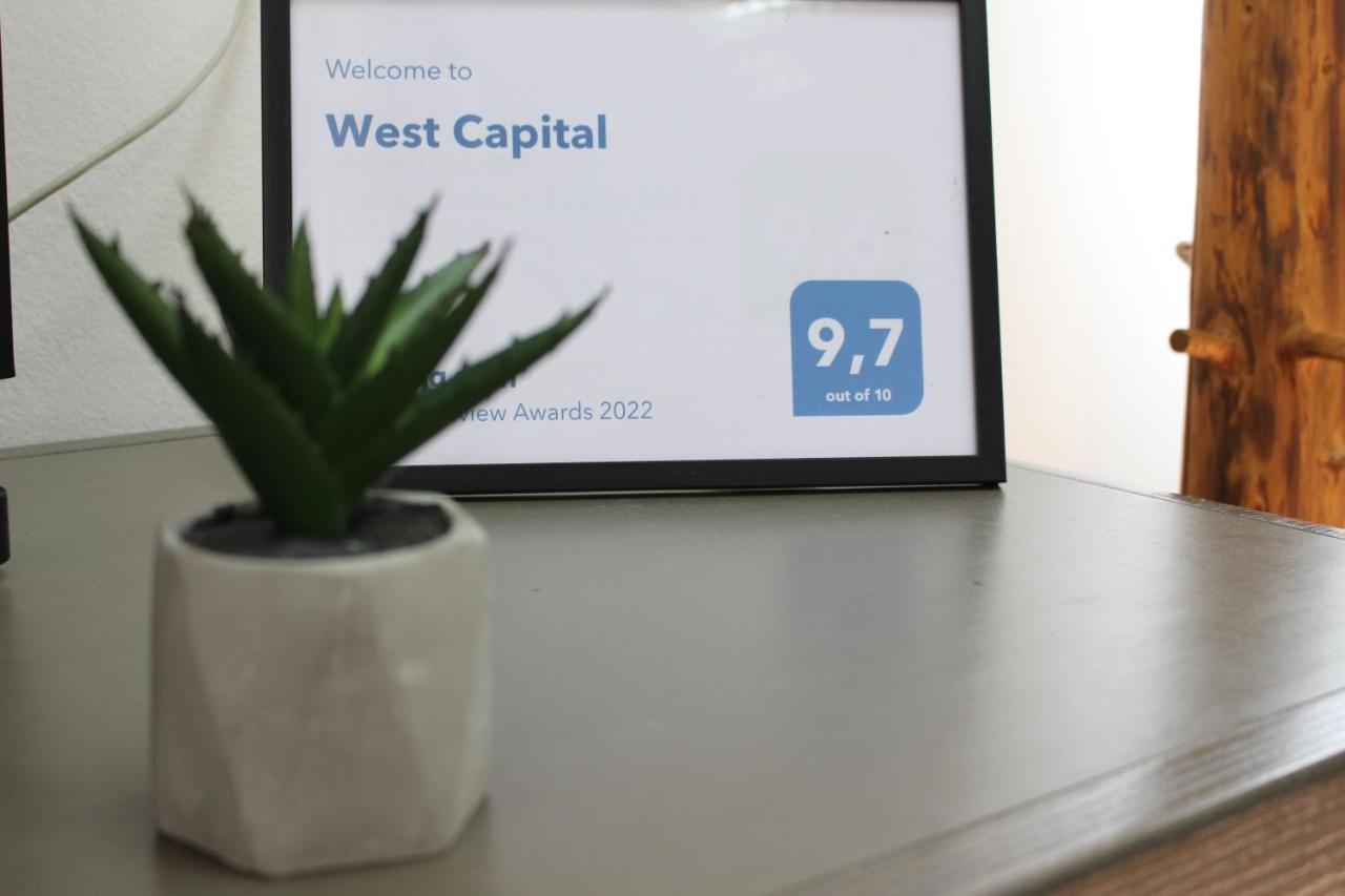 ザグレブWest Capital - Free Private Parkingアパートメント エクステリア 写真